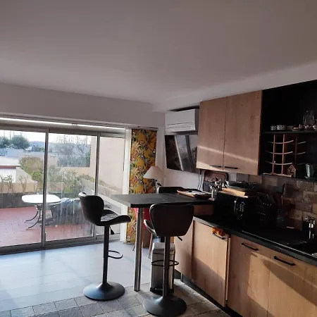 Magnifique Neuf 6 Pers Climatise Grande Terrasse Amenagee * Agde