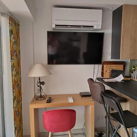 Apartment Magnifique Neuf 6 Pers Climatise Grande Terrasse Amenagee *